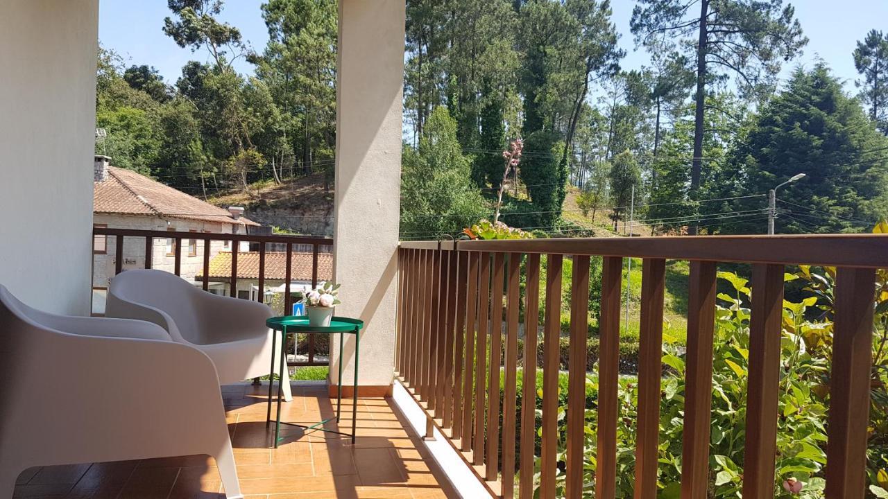 Sobreiro Apartamentos Rio Caldo Exteriör bild
